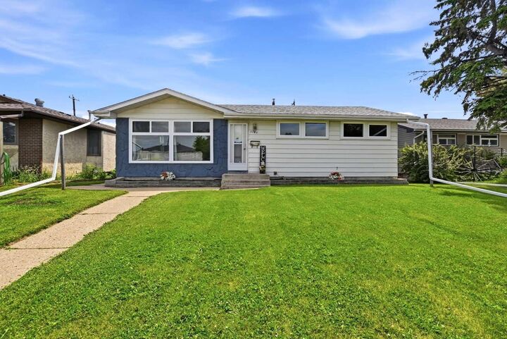 Property Photo: 5745 35 Street AB T4N 0S5