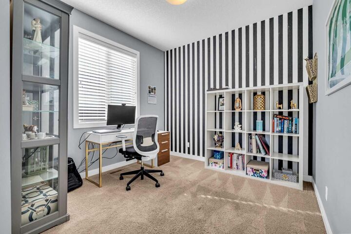Property Photo:  284 Rainbow Falls Way  AB T1X 0T1 