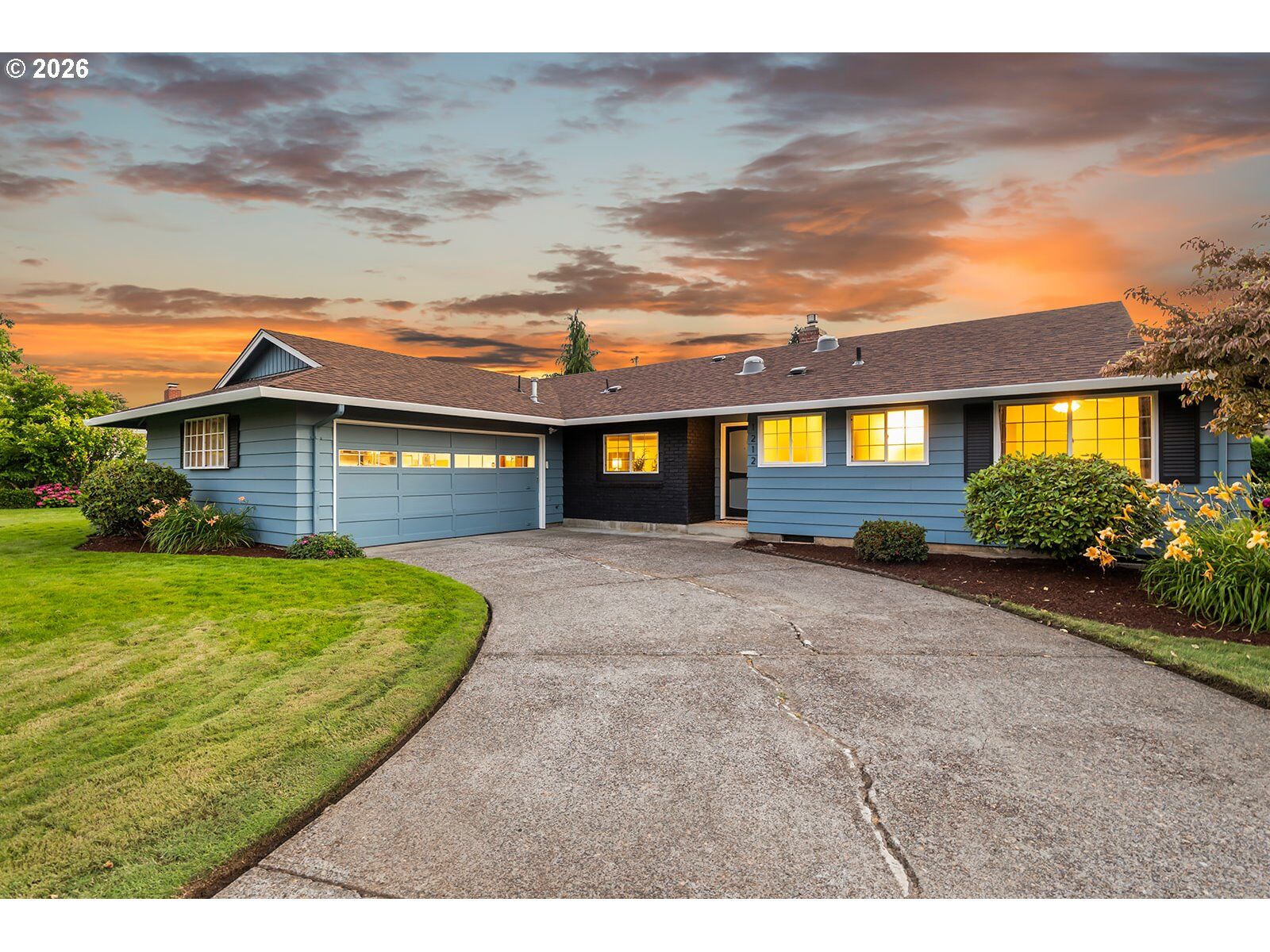 Property Photo:  1212 Missoula Ave  WA 98661 