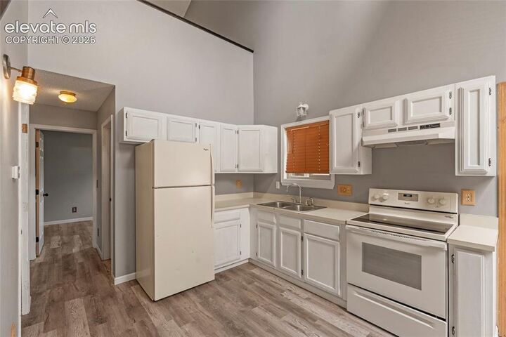 Property Photo:  291 E Lake Avenue  CO 80863 