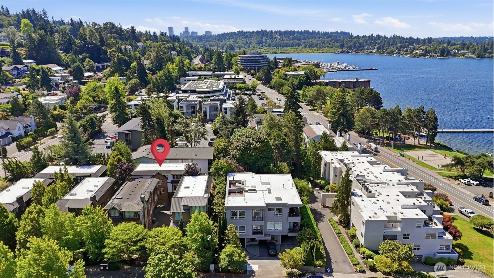 Property Photo: 10135 NE 62nd Street C WA 98033