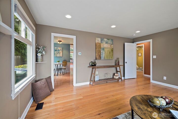 Property Photo:  11326  14th Avenue NE  WA 98125 