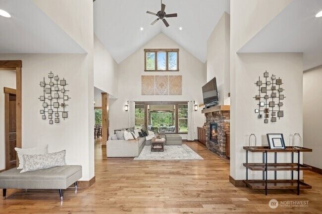 Property Photo:  4220  121st Drive NE  WA 98258 