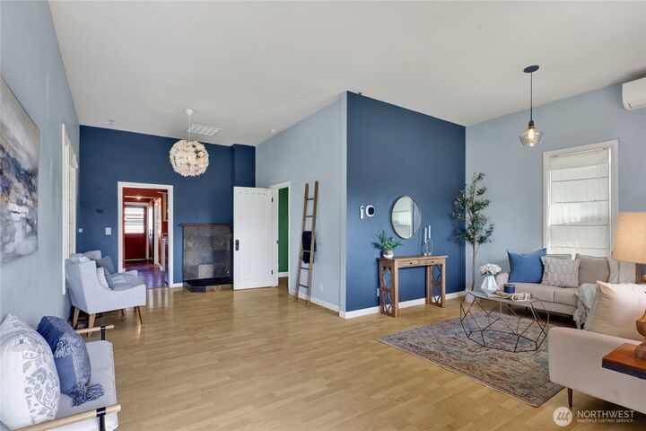 Property Photo:  1444  Iron Street  WA 98225 
