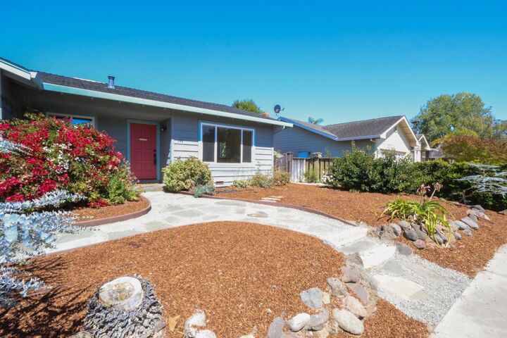 Property Photo: 142 Sir Francis Court CA 95010