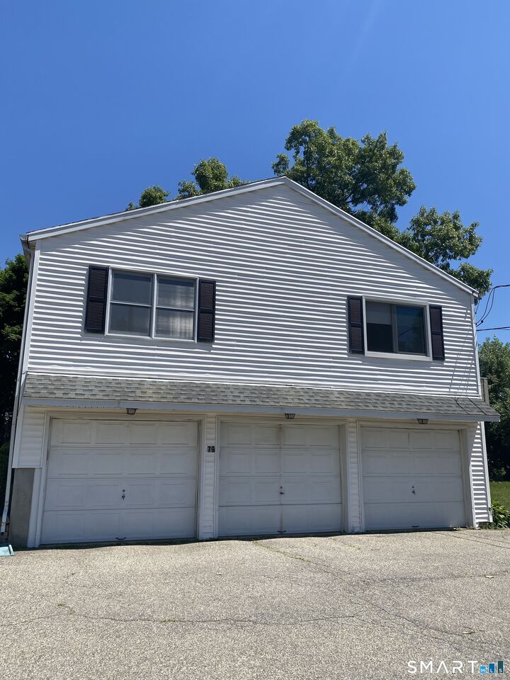 Property Photo:  83 Myrtle Street 83  CT 06484 