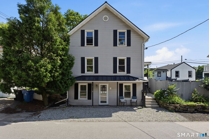 Property Photo: 9 Hunters Road Apt B CT 06360