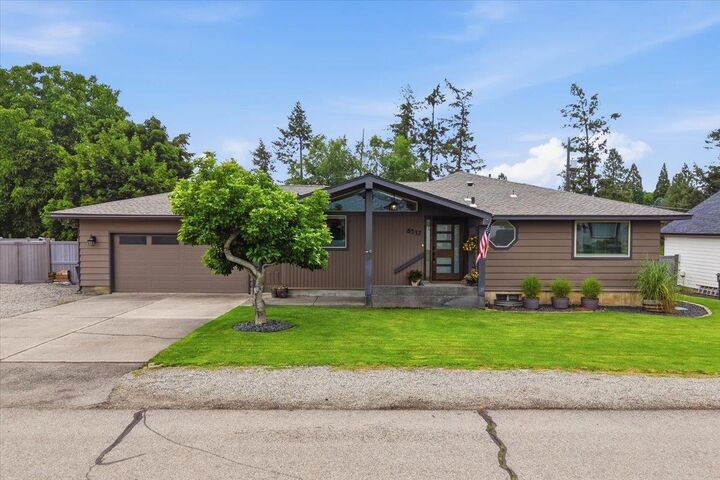 Property Photo: 8517 E South Riverway Ave WA 99212