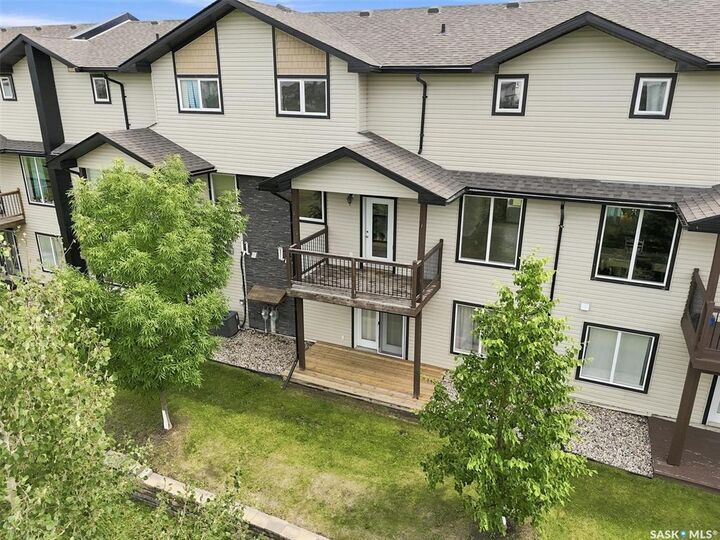 Property Photo: 118 Hampton Circle 6 SK S7R 0C9