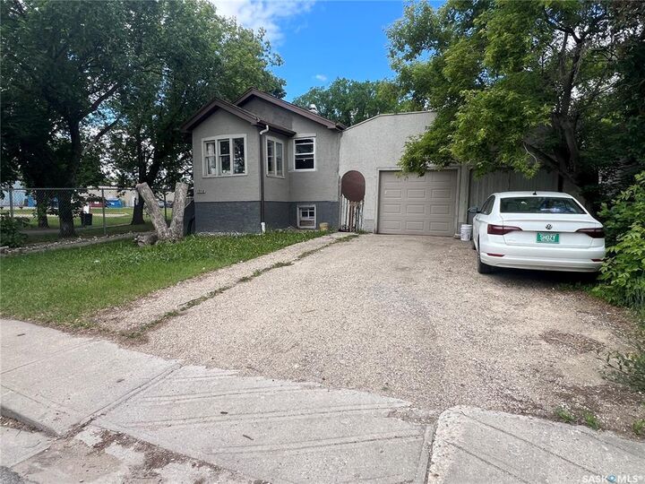 1936 Broder Street — photo 1