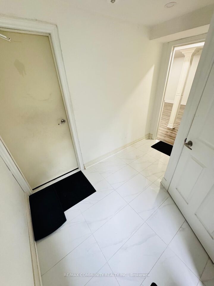 Property Photo: 933 Red Deer Avenue ON L1K 0C4