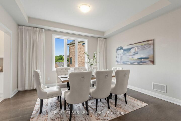 15 Kenneth Campbell Court — photo 1