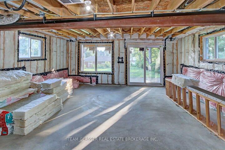 Property Photo: 132 Dover Street ON N4S 3M1