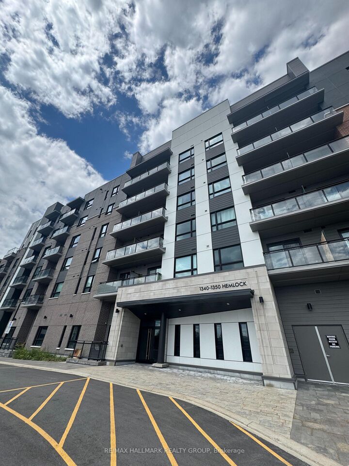 Property Photo:  1350 Hemlock Road 412  ON K1K 5C2 