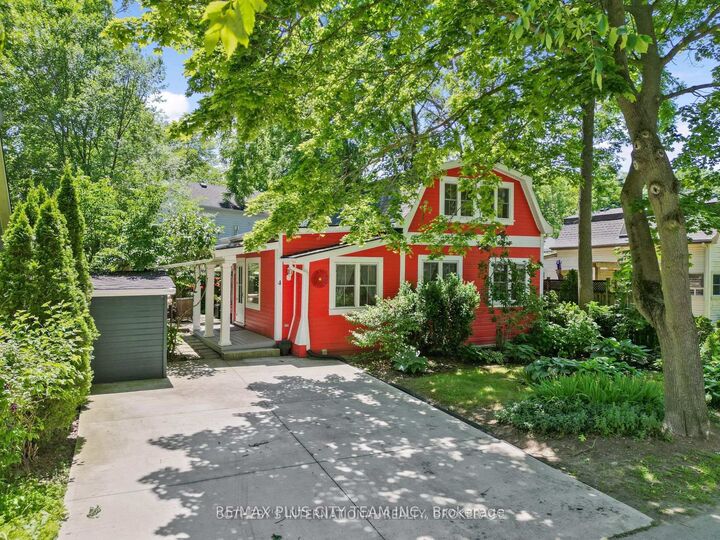 Property Photo:  4 Wyckliffe Avenue  ON L0S 1J0 