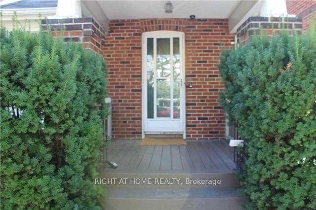 77 St Germain Avenue — photo 1