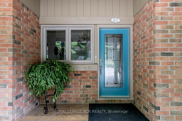 Property Photo: 16365 Bathurst Street ON L3X 1Z8