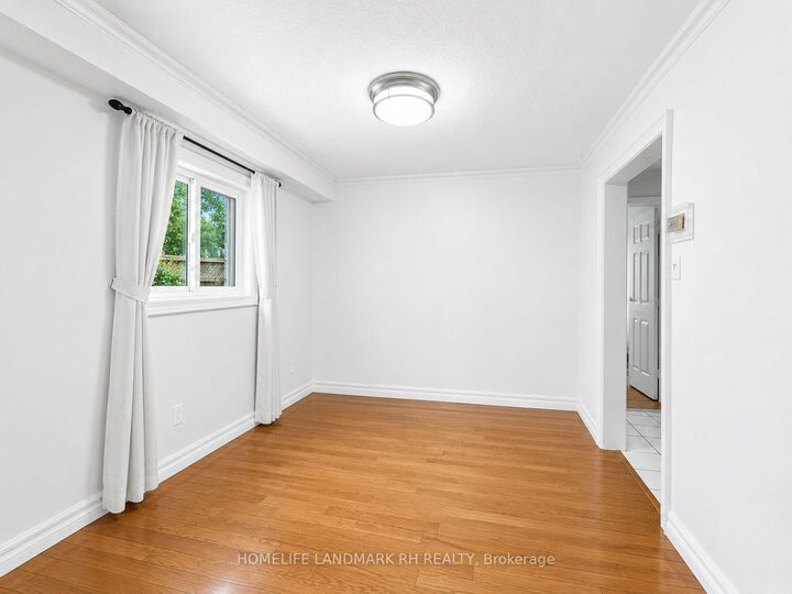 Property Photo:  101 Pentland Crescent  ON L6A 1T5 