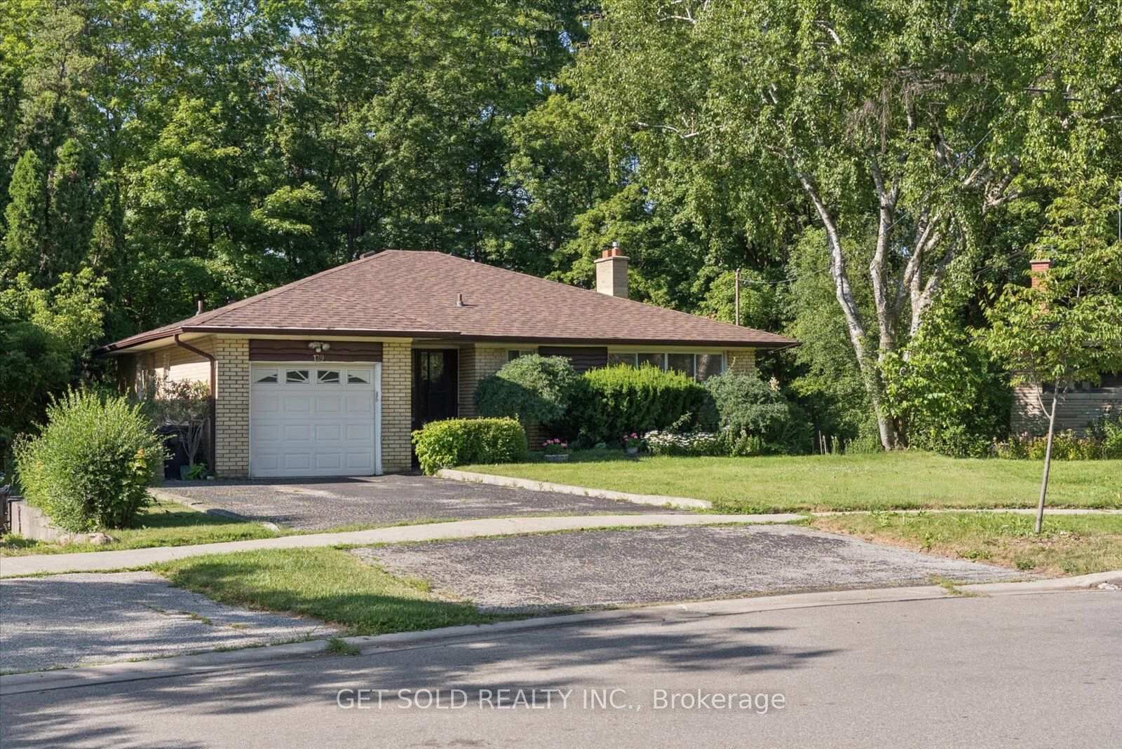 Property Photo:  129 Riverhead Drive  ON M9W 4H1 