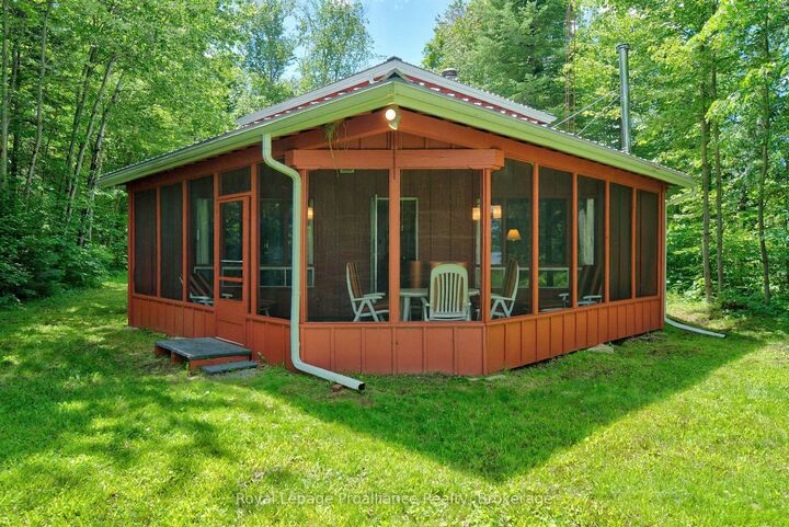 Property Photo: 1185 Hughes Landing Road ON K0H 1K0