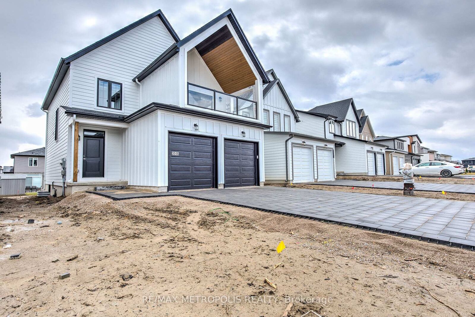 Property Photo: 3046 Heardcreek Trail ON N6G 2S7