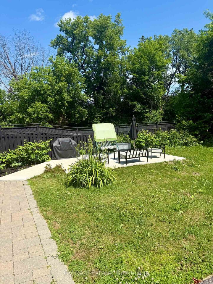 Property Photo: 2 Mahaffy Court 153 ON P1L 2A6