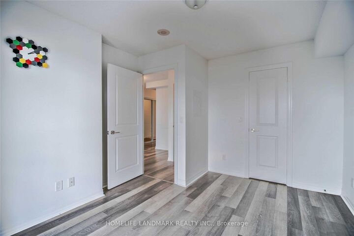 Property Photo: 275 Yorkland Road # 1511 ON M2J 0B4