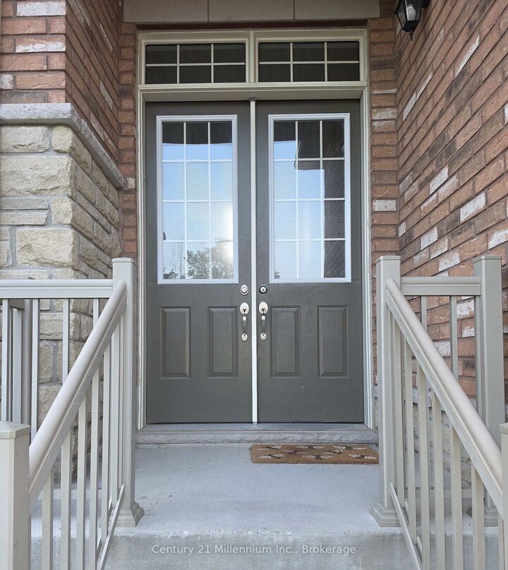 Property Photo: 20 Cristiano Avenue ON L9Z 0H5