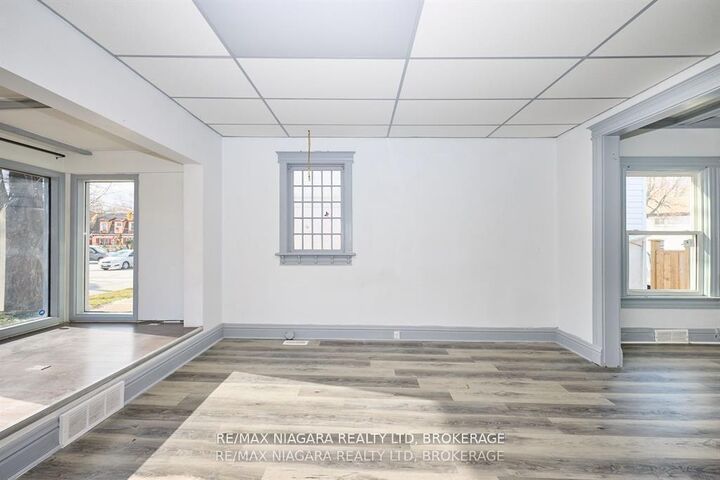 Property Photo: 105A Welland Avenue ON L2R 2H4