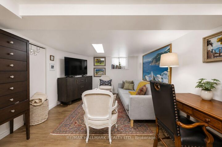 Property Photo: 43 Stanhope Avenue Lower ON M4K 3N4