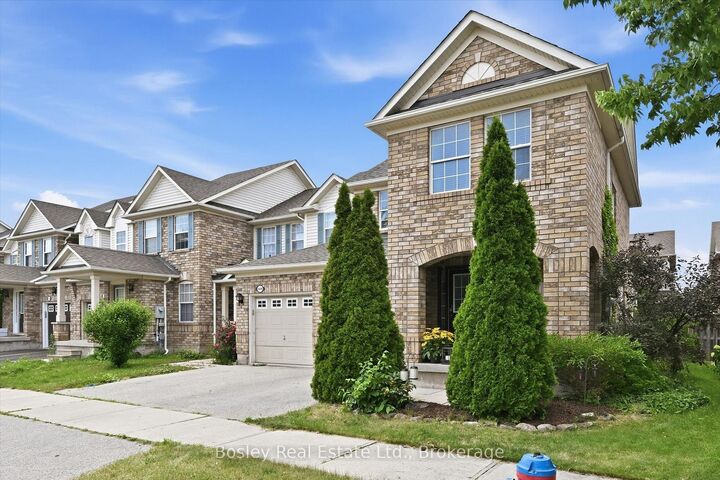 Property Photo:  1411 McDermott Way  ON L9T 6L6 