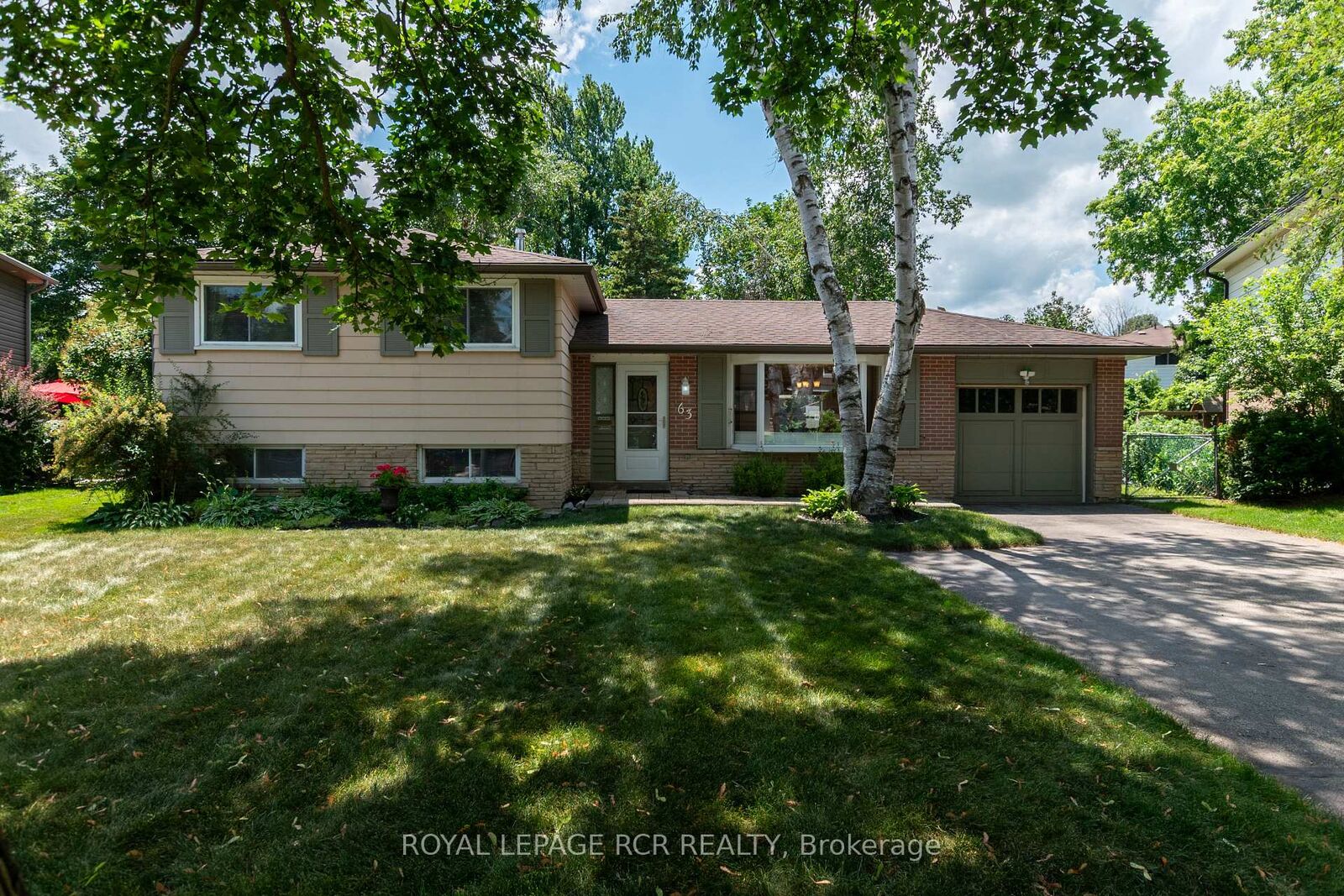 Property Photo:  63 Maple Crescent  ON L9W 1X6 