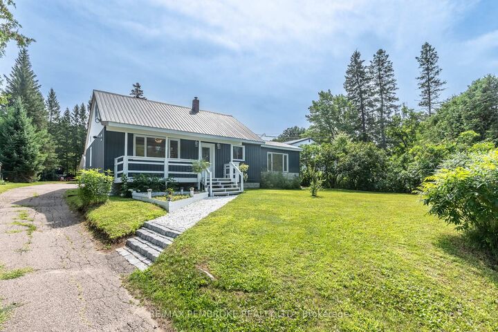 Property Photo: 32560 Highway Highway ON K0J 1P0