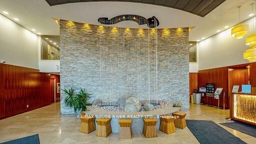 Property Photo:  225 Webb Drive 3001  ON L5B 4P2 