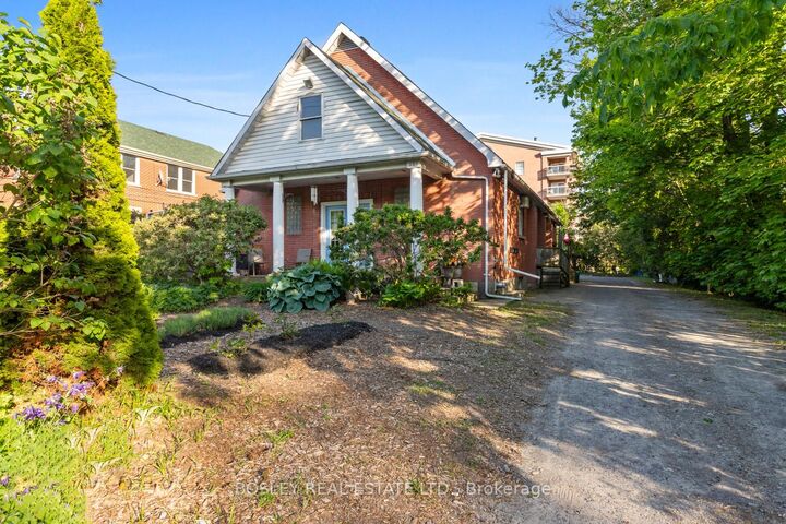Property Photo:  131 King Street E  ON K9A 1L2 