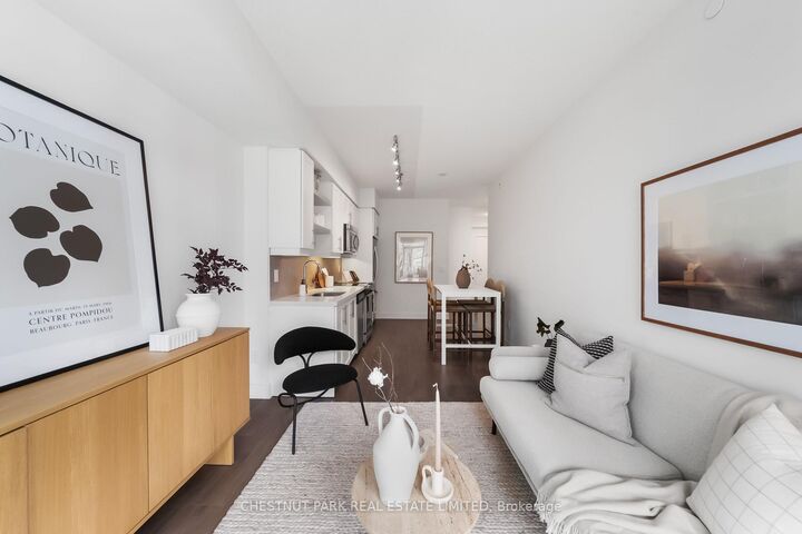 Property Photo: 525 Adelaide Street W 923 ON M5V 0N7