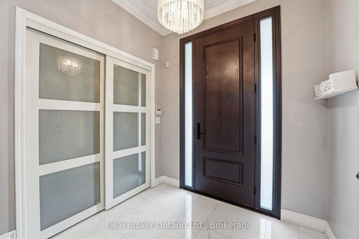 Property Photo: 3293 Steeplechase Drive ON L7M 0N7