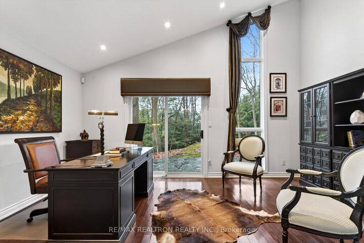 Property Photo: 14038 Bayview Avenue ON L4G 3G8