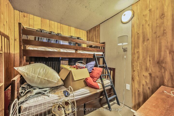 Property Photo: 1947 Woods Bay Road ON L3V 6H3
