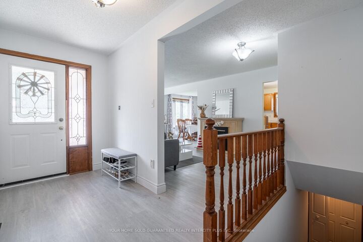 Property Photo:  19 Windsor Drive  ON N0E 1N0 