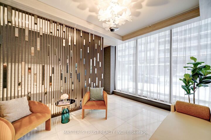 Property Photo: 75 Canterbury Place 2705 ON M2N 0L2