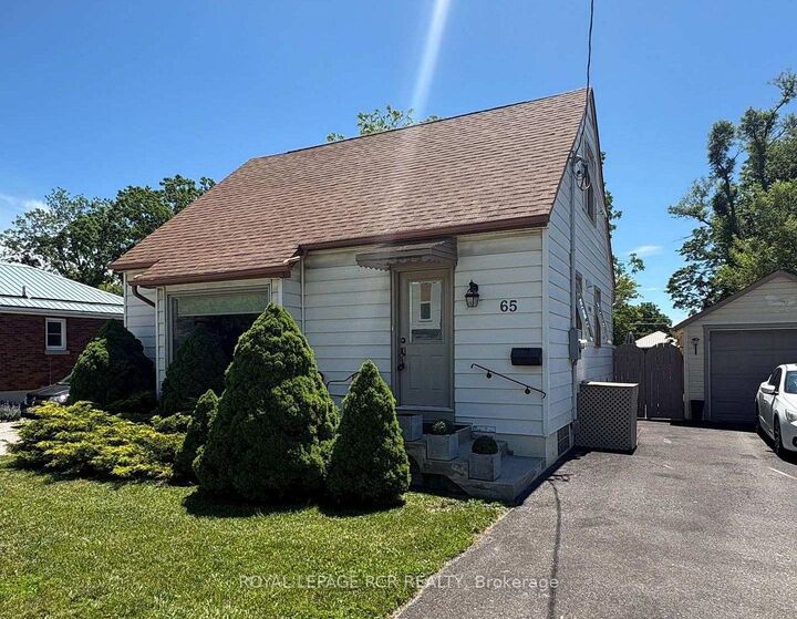 Property Photo: 65 Donald Street ON L4N 1E5