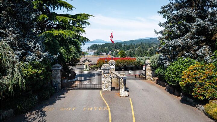 Property Photo: 6880 Wallace Dr #304 BC V8M 1N8