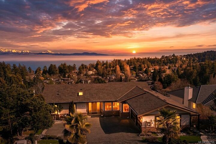 972 Seapearl Pl — photo 1