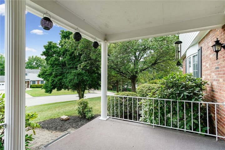 Property Photo: 4423 Helmar Drive PA 15146