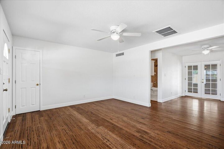 Property Photo:  1019 W 10th Street  AZ 85281 