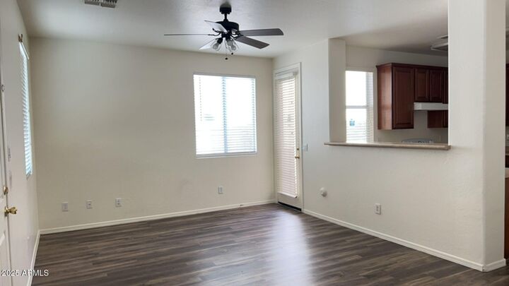 Property Photo: 10018 W Winslow Avenue AZ 85353