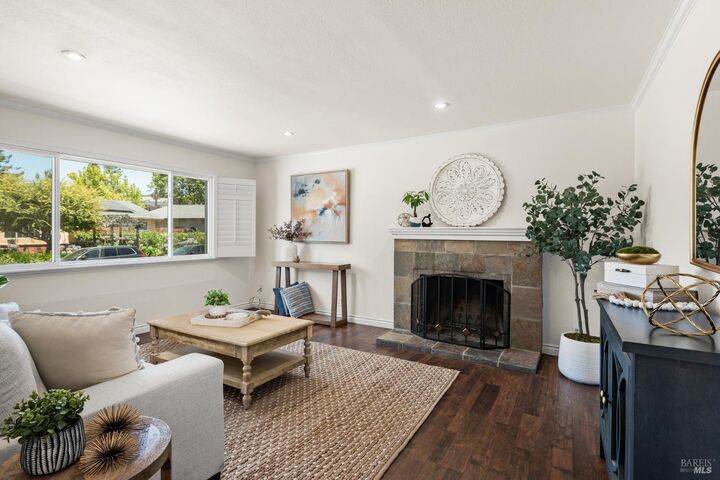 Property Photo:  4414 Vine Street  CA 95409 