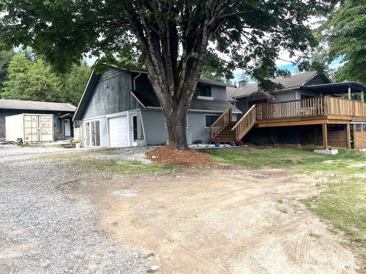 Property Photo: 988 Cemetery Road BC V0N 1V7