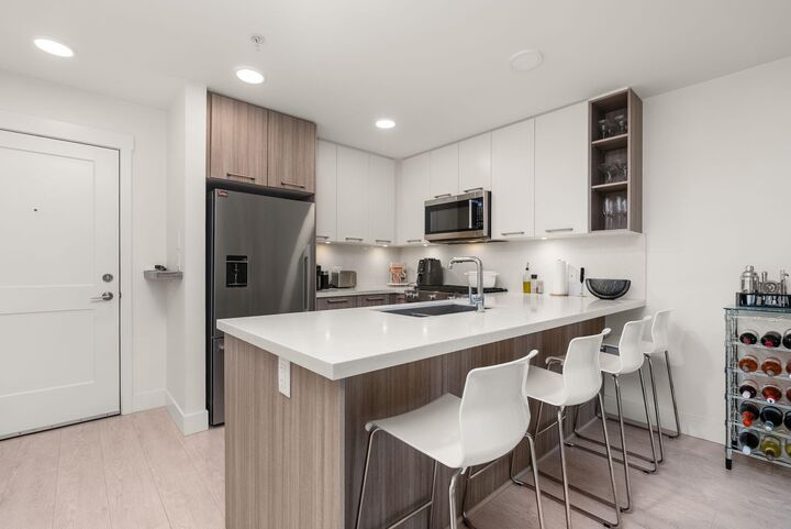 14022 North Bluff Road 214 — photo 1